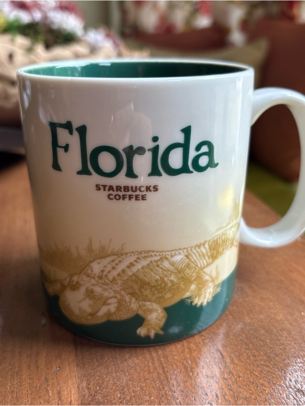Starbucks Florida Green and Cream Alligator Mug